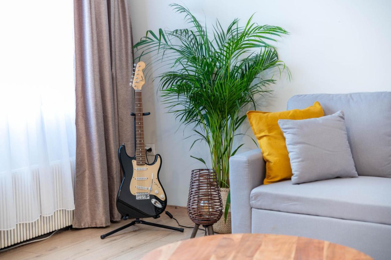 Boho Chic Apartment Under Acropolis Atenas Exterior foto